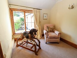 Mickle Trafford Manor