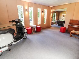 Mickle Trafford Manor