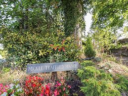 Mickle Trafford Manor