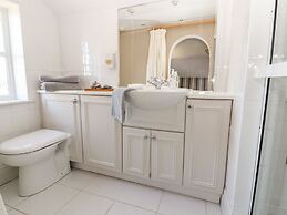 Mickle Trafford Manor