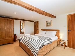 Mistletoe Cottage