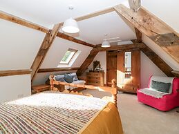 Mistletoe Cottage