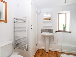 Mistletoe Cottage