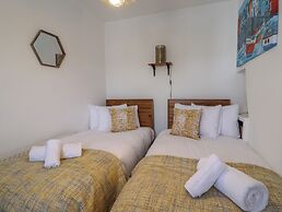 Old Harbour Townhouse