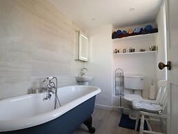 Old Harbour Townhouse