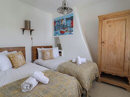 Old Harbour Townhouse