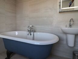 Old Harbour Townhouse