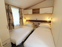 Lodge 2