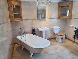 The Beaches, 23 Trusthorpe Road