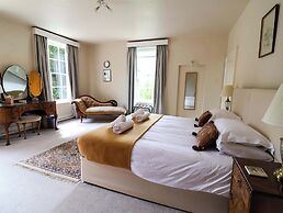 Parkfields House