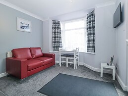 Flat 1A, Big Tree Holiday Flats