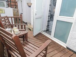 Flat 1A, Big Tree Holiday Flats