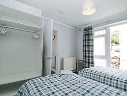 Flat 1A, Big Tree Holiday Flats