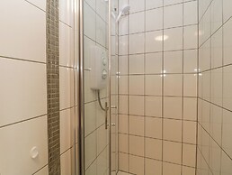 Flat 1A, Big Tree Holiday Flats