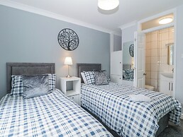 Flat 1A, Big Tree Holiday Flats