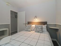 Flat 5, Big Tree Holiday Flats