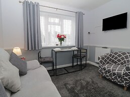 Flat 5, Big Tree Holiday Flats