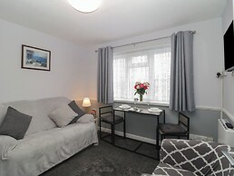 Flat 5, Big Tree Holiday Flats