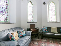 Church Llygad Y Dyffryn