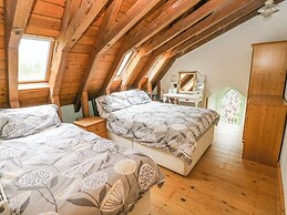 Church Llygad Y Dyffryn