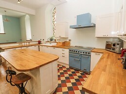 Church Llygad Y Dyffryn