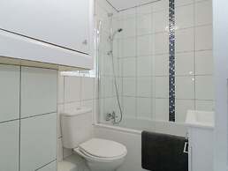 Flat 4, Big Tree Holiday Flats