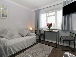 Flat 4, Big Tree Holiday Flats