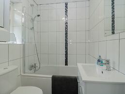 Flat 4, Big Tree Holiday Flats