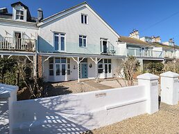 Marine House