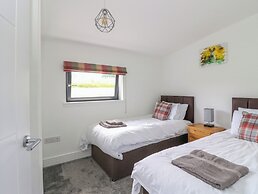 6 Strathtay Lodges