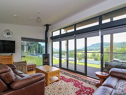 6 Strathtay Lodges