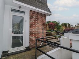 Flat 1, Big Tree Holiday Flats