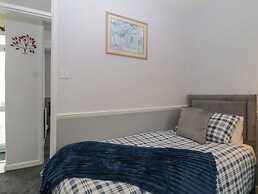 Flat 1, Big Tree Holiday Flats