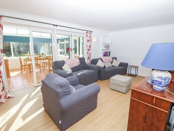 Bay Cottage