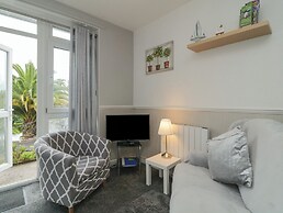 Flat 2, Big Tree Holiday Flats