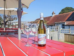 Flat 2, Big Tree Holiday Flats