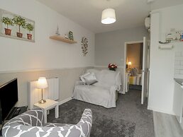 Flat 2, Big Tree Holiday Flats