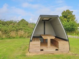 Sutton Fields Chalet