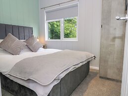 Sutton Fields Chalet