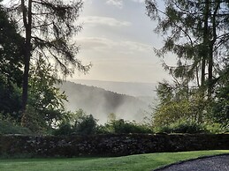 Danby Lodge