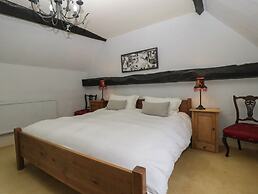 Danby Lodge