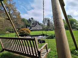 Danby Lodge