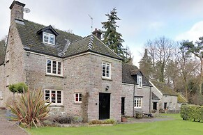 Danby Lodge
