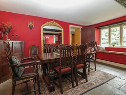 Danby Lodge