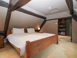 Danby Lodge