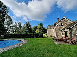 Danby Lodge