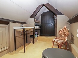 Danby Lodge