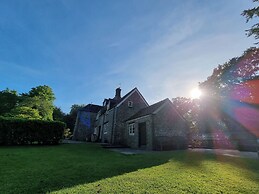 Danby Lodge