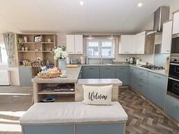 Brocklebank Lodge, 35