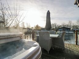 The Three Bears Lodge, Coniston Drive 11